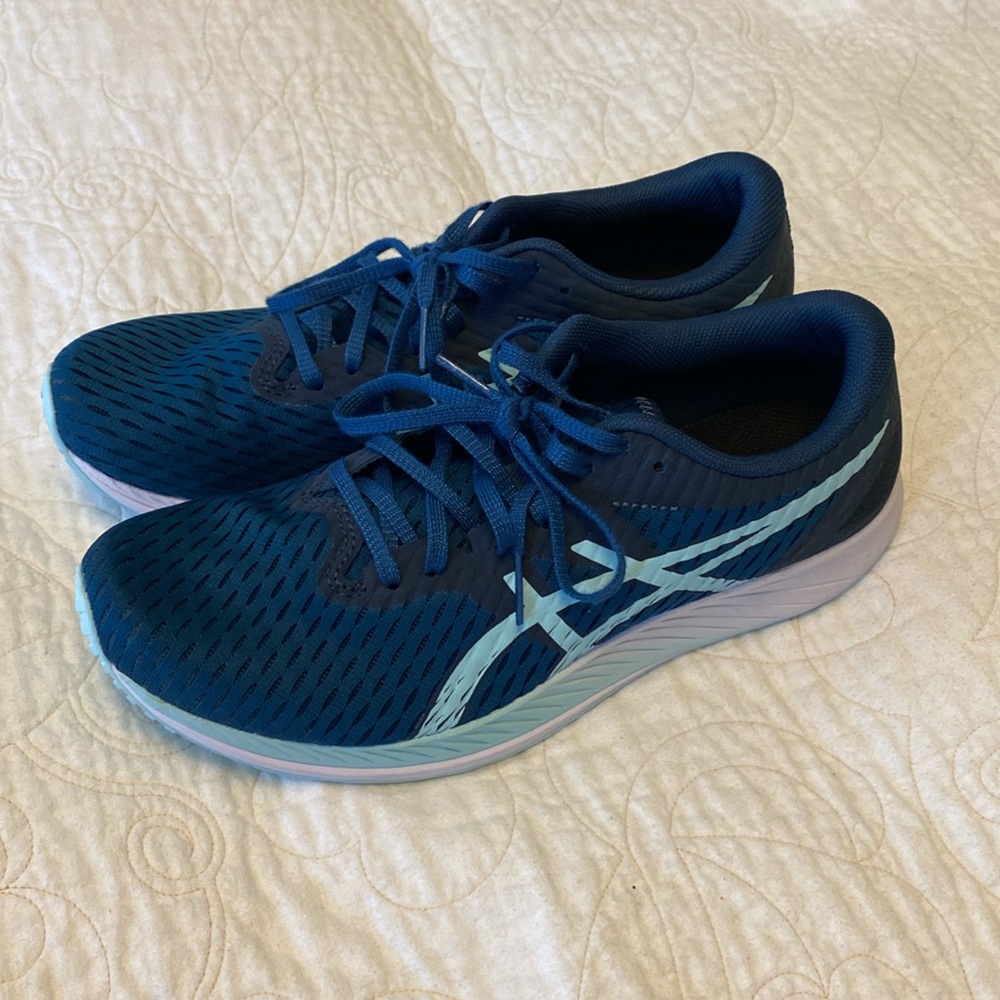 ASICS brand new
